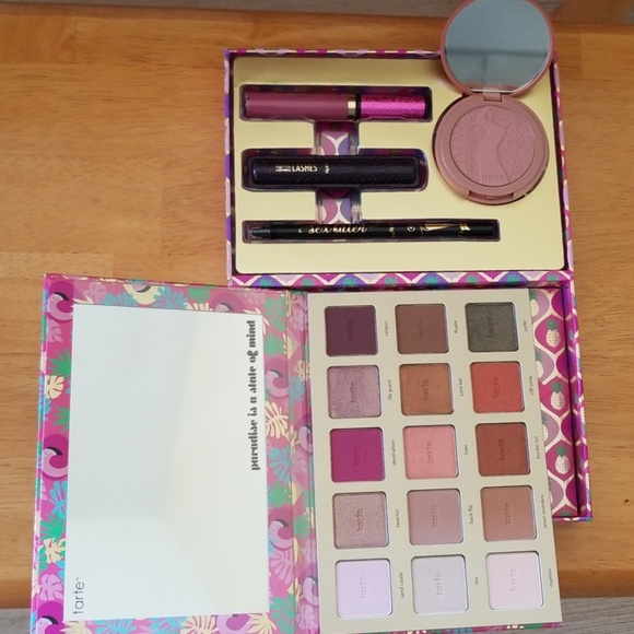 tarte Other - Tarte Naturals Makeup set